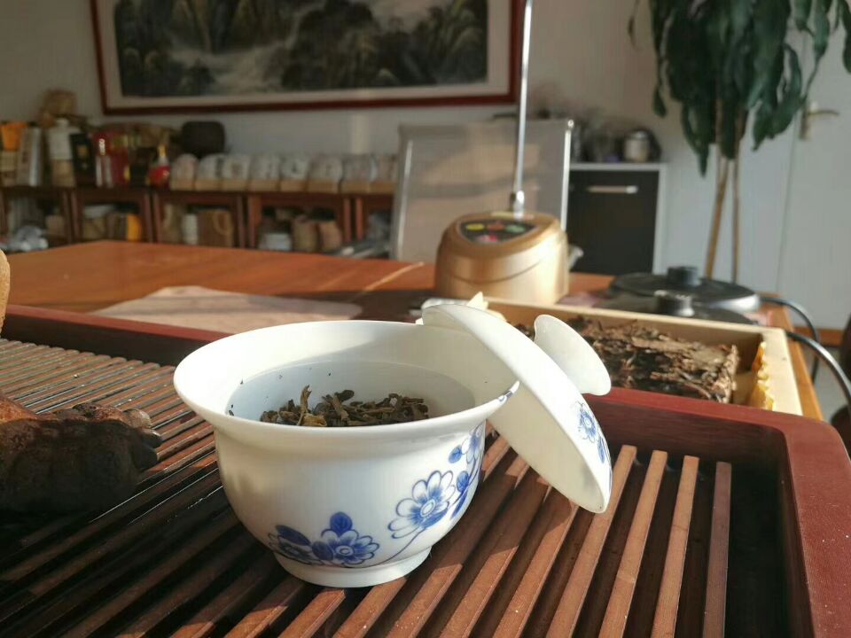 秋日午后暖阳品茶ing